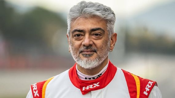 லாக் பண்ணியாச்சு போலயே.. அஜித்தின் கார் ரேஸ் டாக்குமென்டரிக்கு மியூசிக் டைரக்டர் இவரா? தரமான சம்பவம் இருக்கு