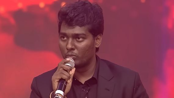 Atlee Speech: ஜன நாயகன் மேடையில் பேச பேச அழுத அட்லீ.. ஒரு நிமிஷத்துல மொத்த ரசிகர்களையும் மெல்ட் ஆக்கிட்டாரு
