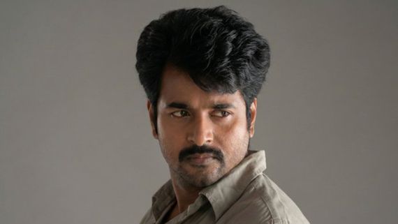 பட்டையைக் கிளப்பும் பராசக்தி புக்கிங்.. அமரனை ஓரம் கட்டப்போவது உறுதி போலயே.. இது SK பொங்கல் தானா?