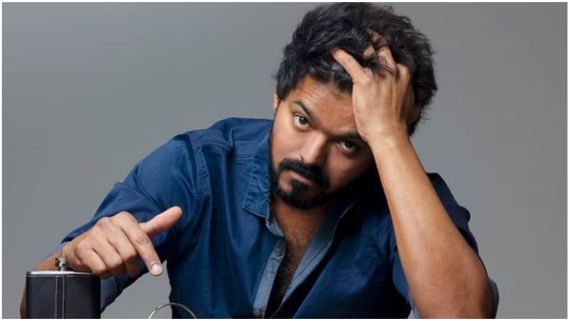 விஜய் பாடலுக்கு தடை... பொங்கிய ப்ளூசட்டை மாறன்!