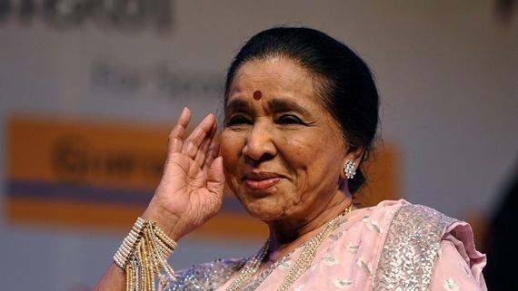 Asha Bhosle: இளம் வயதில் அப்பா மரணம்.. 16 வயதில் முதல் திருமணம்.. ஆஷா போஸ்லே வாழ்க்கை ஒன்னும் அவ்வளவு எளிதல்ல