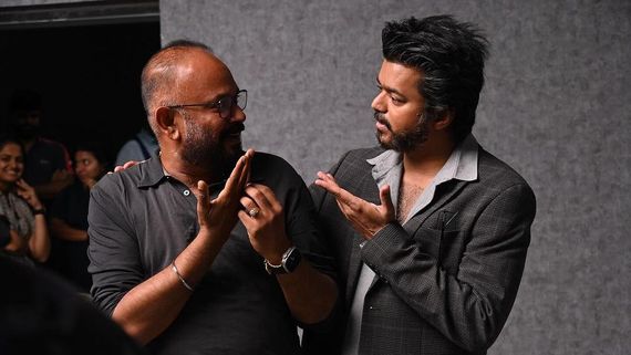 முதலமைச்சராக பதவியேற்க முடியாத சூழலில் விஜய்.. ரஜினி டயலாக்கை பகிர்ந்த வெங்கட் பிரபு