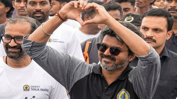காலையிலேயே சாலையில் இறங்கிய விஜய்.. போதை பொருளுக்கு எதிராக மாரத்தான் ஓட்டம்..சி.எம் கலக்குறாரு 