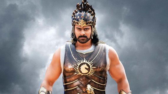 பாகுபலி தோற்றிருந்தா தெருவுக்குத்தான் வந்திருப்பாங்க.. மனம் திறந்த பிரபாஸ்.. ராஜமௌலி எடுத்த ரிஸ்க்?