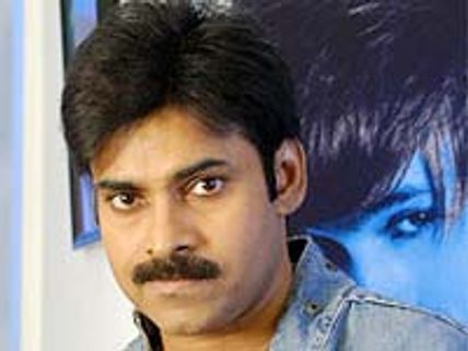 పవన్ ని వెంబడిస్తున్న తమిళ తంబి