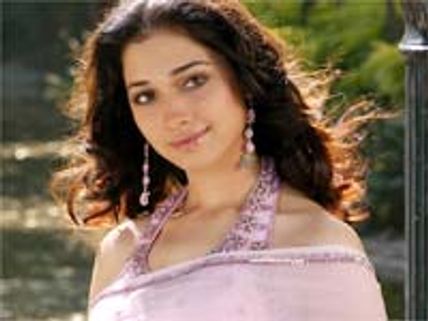 తమన్నాకు ఆ కోరిక తీరలేదు 
