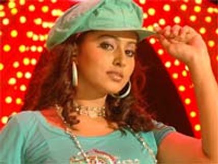 చివరకు స్నేహ కూడా