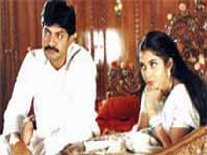 ప్రేక్షకుల బడ్జెట్‌ ఖాళీ