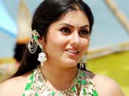 నమిత సొంత 'డబ్బా'