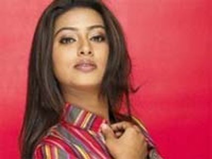 తప్పే..క్షమించండి:స్నేహ
