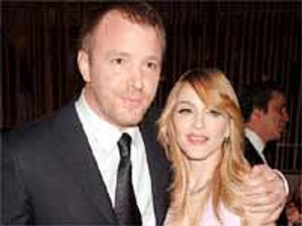 ఆమెను నేనింకా ప్రేమిస్తున్నానంటున్న మాజీ భర్త