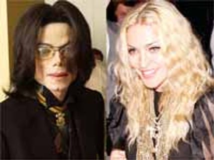 మైఖేల్ తో ఒక్క డ్యూయెట్టూ తీయలేకపోయాం