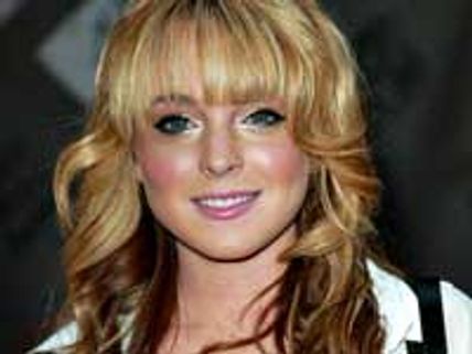 చెల్లిని పాడు చేస్తున్న లిండ్సే లోహన్‌