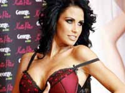 భర్త కన్నా ప్రియుడిని వదిలుండటం కష్టం... !!