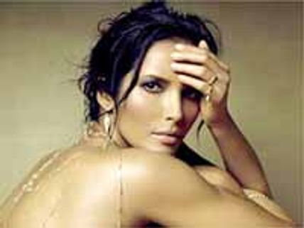 ప్రెగ్నెంట్ పద్మలక్ష్మి నగ్న ఫోజులు...!!