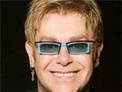 టాప్ 'గే' ఐకాన్ గా ఆ పాప్ స్టార్...!!