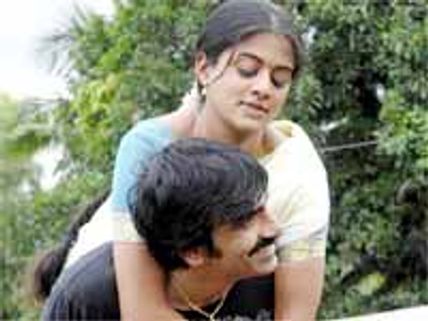 శభాష్...రవితేజ 'శంభో శివ శంభో' (రివ్యూ)