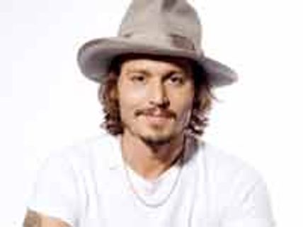 అతను ఎంతో సెక్సీ, స్టయిలిష్...!!