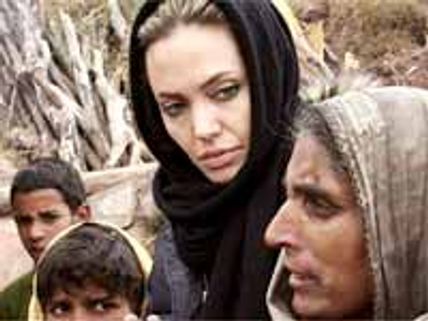 'మదర్ థెరిస్సా' ఆదర్శంగా సేవలు చేస్తున్న తార..!!