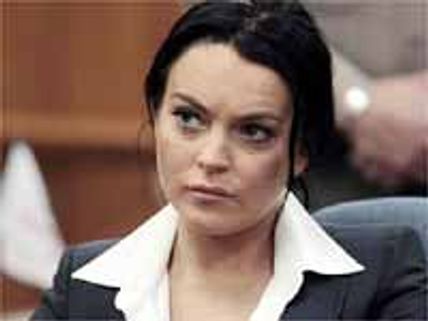 డ్రగ్స్ టెస్ట్ ఫెయిల్ అయిన హీరోయిన్ పై అరెస్ట్ వారెంట్..!