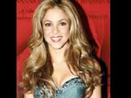 ఆ అందగత్తేతో డాన్స్ చేసే అవకాశం వస్తే ఎవరు వదులుకుంటారు..!