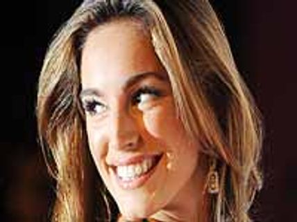 2010 సంవత్సరానికి బెస్ట్ నగ్నమైన సీన్ చేసినటువంటి హీరోయిన్..