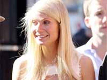 సెక్స్ ఎడ్యుకేషన్ టీచర్ గా నటించడానికి సిద్దం అంటున్న మెరుపు తీగ