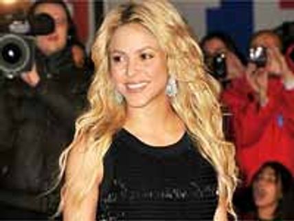 పన్నెండవ ఎన్‌ఆర్‌జె మ్యూజిక్ అవార్డుల కార్యక్రమంలో మెరిసిన తారలు