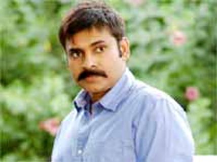  పవన్ కళ్యాణ్ ఆ స్టార్ డైరక్టర్ కాంబినేషన్ చిత్రం ఆగినట్లేనా?