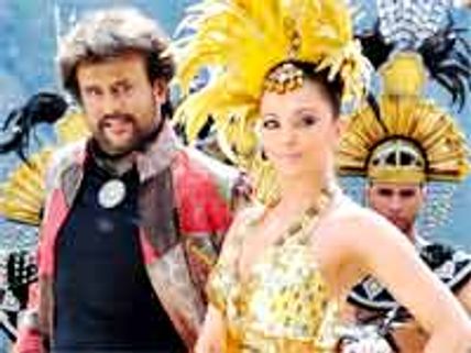 సూపర్ స్టార్ లో రోజు, రోజుకి ఎనర్జీలెవల్ పెరుగుతోంది..!