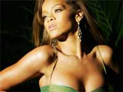 ఆ నగ్న చిత్రాలు నా బాయ్ ప్రెండ్ విడుదల చేసినవి కావంటున్న సింగర్