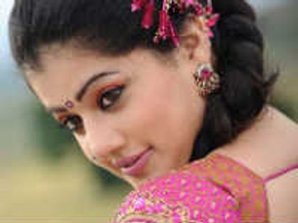 నా వల్ల భార్యాభర్తల మధ్య విబేధాలు... తాప్సీ