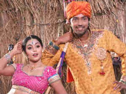 సీదేసింది (సీమ టపాకాయ రివ్యూ)