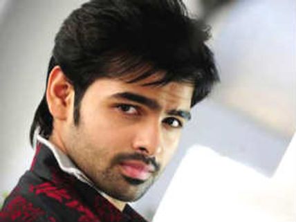 కోలీవుడ్ లోకి ఎంట్రీ ఇవ్వనున్న దేవదాస్ హీరో...