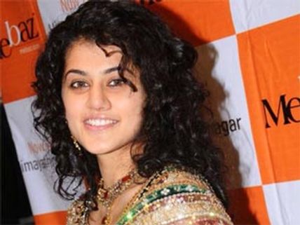 ఆ రొమాంటిక్ ఛాన్స్ మళ్ళీ వస్తుంది: తాప్సీ