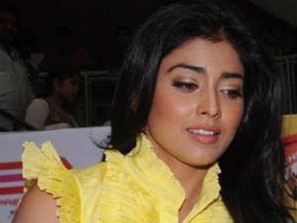 శ్రియకు అందుకే ఆఫర్స్ రావటం లేదు