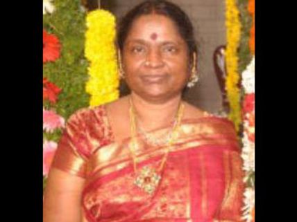 ప్రముఖ సంగీత దర్శకుడు ఇళయరాజా భార్యా వియోగం..!