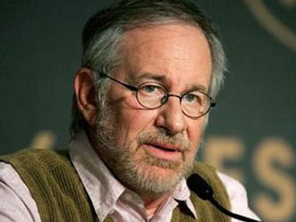 త్వరలో మెగా ఫోన్ పట్టనున్న మెగా దర్శకుడు..