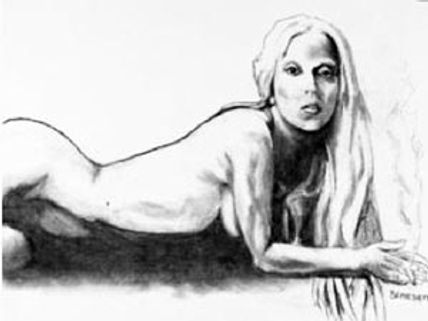 ఛారిటీ కోసం నగ్నంగా ఆర్ట్ పెయింట్..