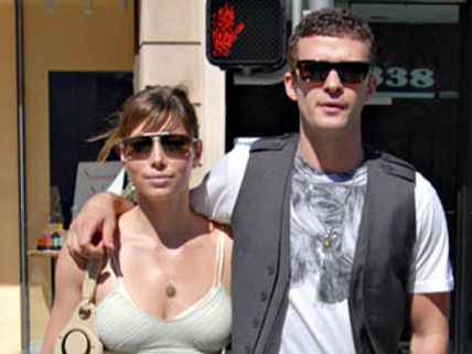 పెళ్లి ఓకె.. 'వెడ్డింగ్ వెన్యూ' నే సమస్య