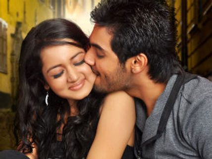  లవ్‌‌స్టోరీ విత్ ఫాదర్ సెంటిమెంట్ (లవ్‌లీ రివ్యూ)