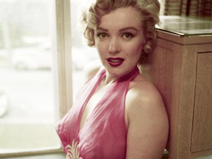 మతులు పొగొట్టిన హాలీవుడ్ భామ 'మార్లిన్ మన్రో'..!