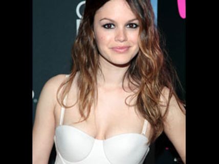 కోస్టార్స్‌తో డేటింగ్ చేస్తేనే కదా సీన్స్ పండేది