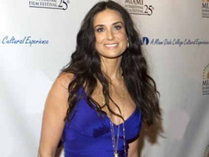 మళ్లీ తిరిగి సినిమాలలో నటించేందుకు సిద్దమైన 'డెమి'