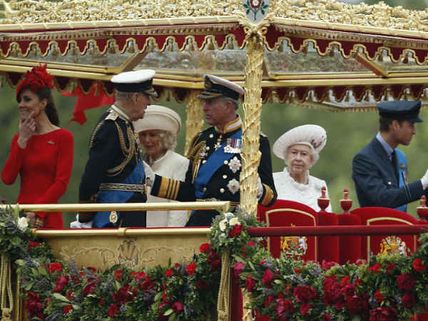 60 ఏళ్లు పూర్తయిన సందర్భంగా..  'టీ మరియు కేకు'