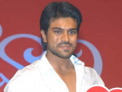 'చిరుత్తైపులి'గా అదరకొట్టనున్న రామ్ చరణ్ 