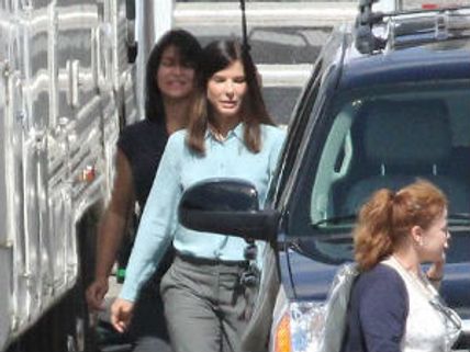 'ది హీట్' సినిమా సెట్ ప్రమాదంలో పదకొండు మందికి గాయాలు