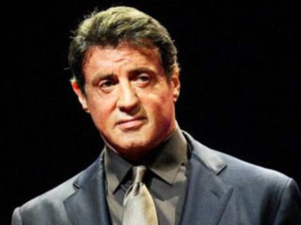 నా కుమారుడి మృతికి కారణాలు కనిపెట్టండి: సిల్వెస్టర్ స్టాలన్