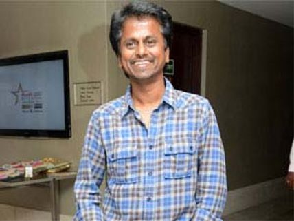 'నక్సలైట్‌ కావాలనుకున్నా' అంటున్న స్టార్ డైరక్టర్