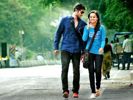 యూ(బూ)తు స్టఫ్ (బస్‌స్టాప్‌ రివ్యూ)